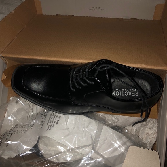 Men’s dress shoes